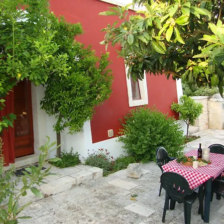 Masseria Serio * Locorotondo